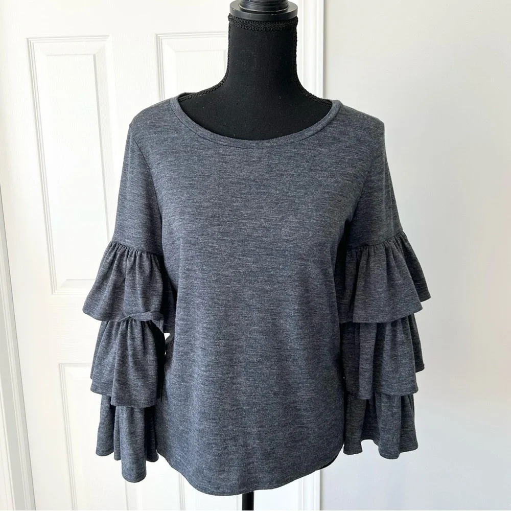 Banana Republic Tiered Ruffle Long Sleeves Stretch Blouse
